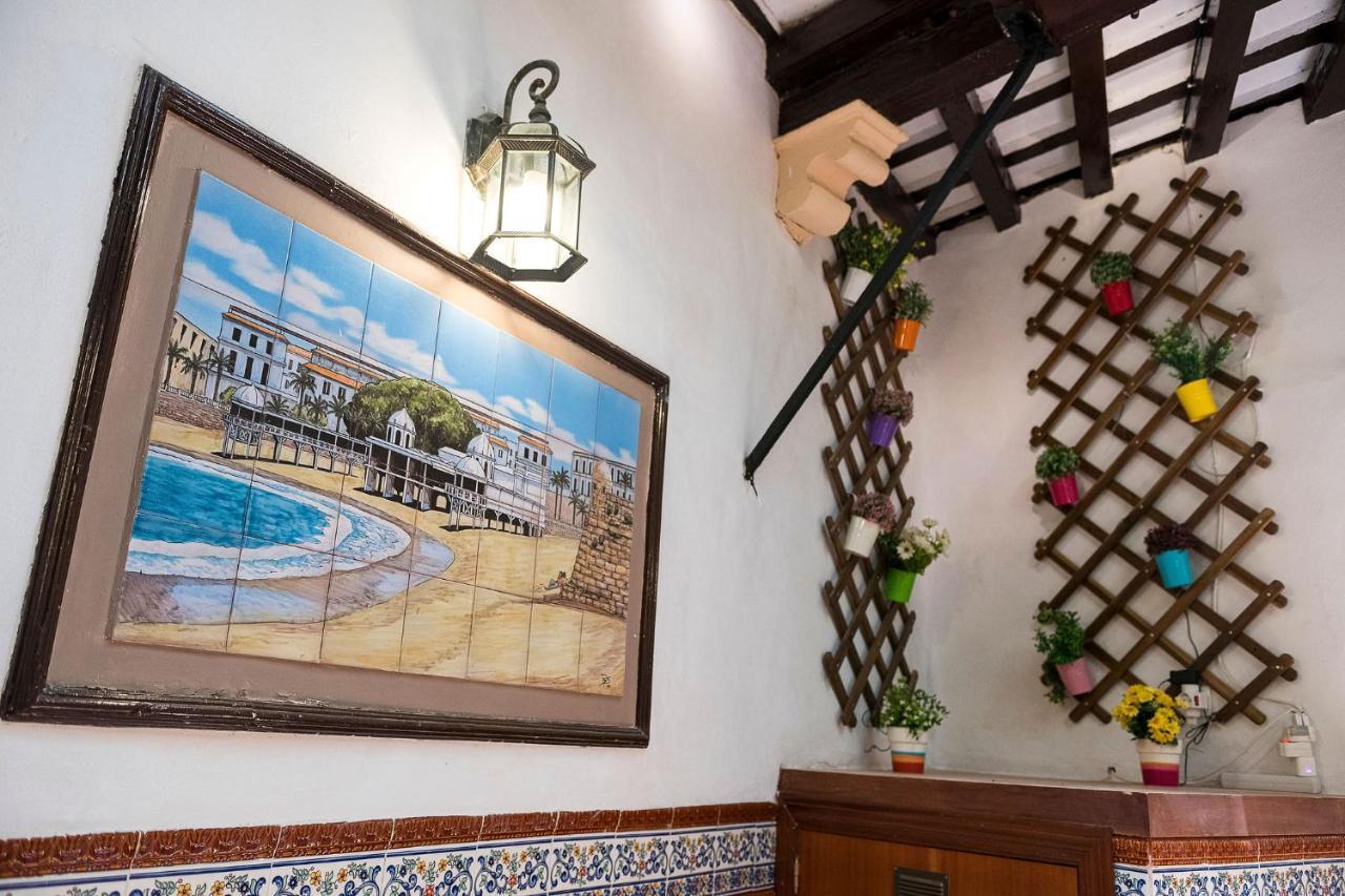 Hostal San Francisco Cadice Esterno foto