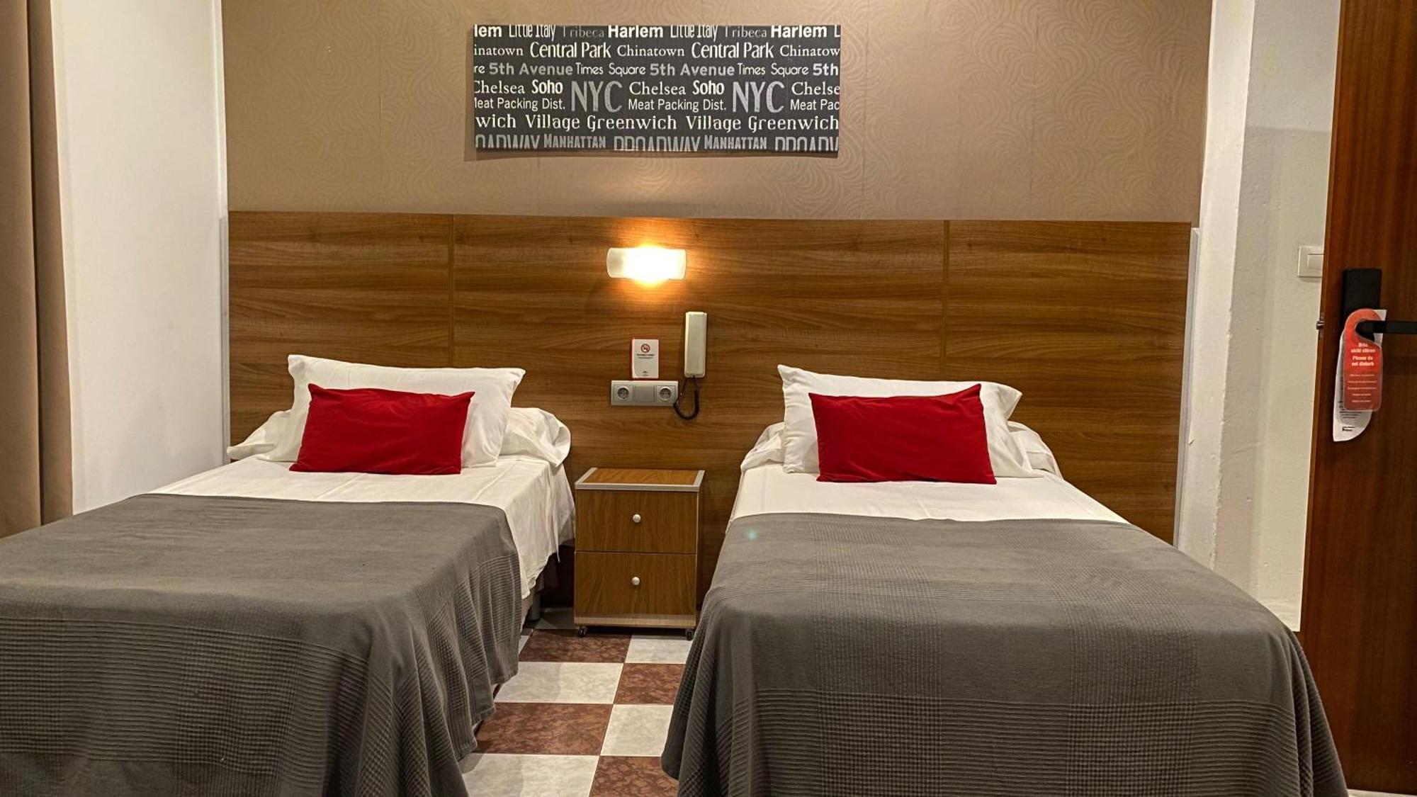Hostal San Francisco Cadice Esterno foto
