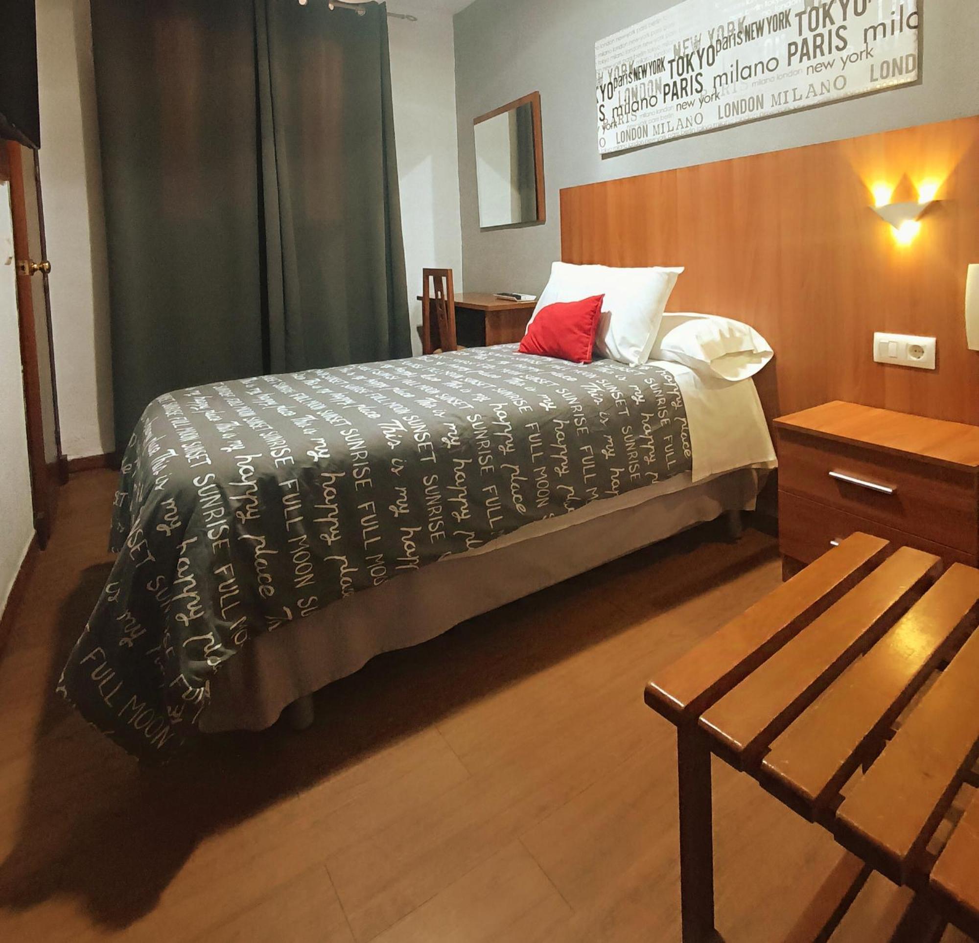 Hostal San Francisco Cadice Esterno foto